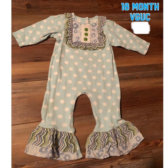 18 month Ric Rac & Ruffles romper - Picture 1 of 1